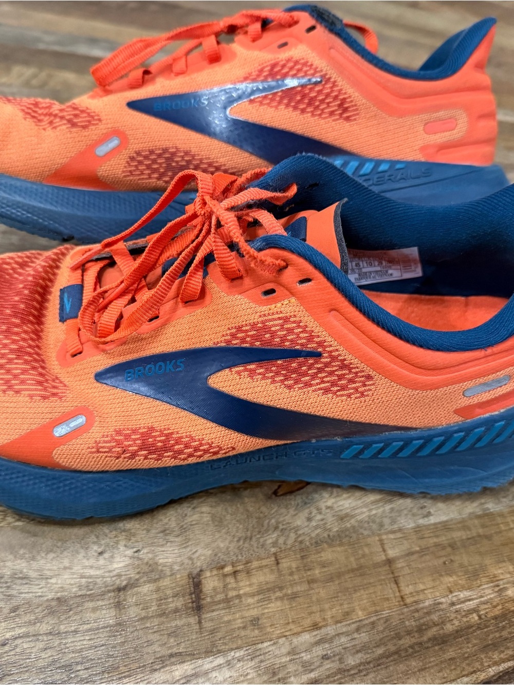 Brooks Men’s Orange and Blue Athletic Sneakers